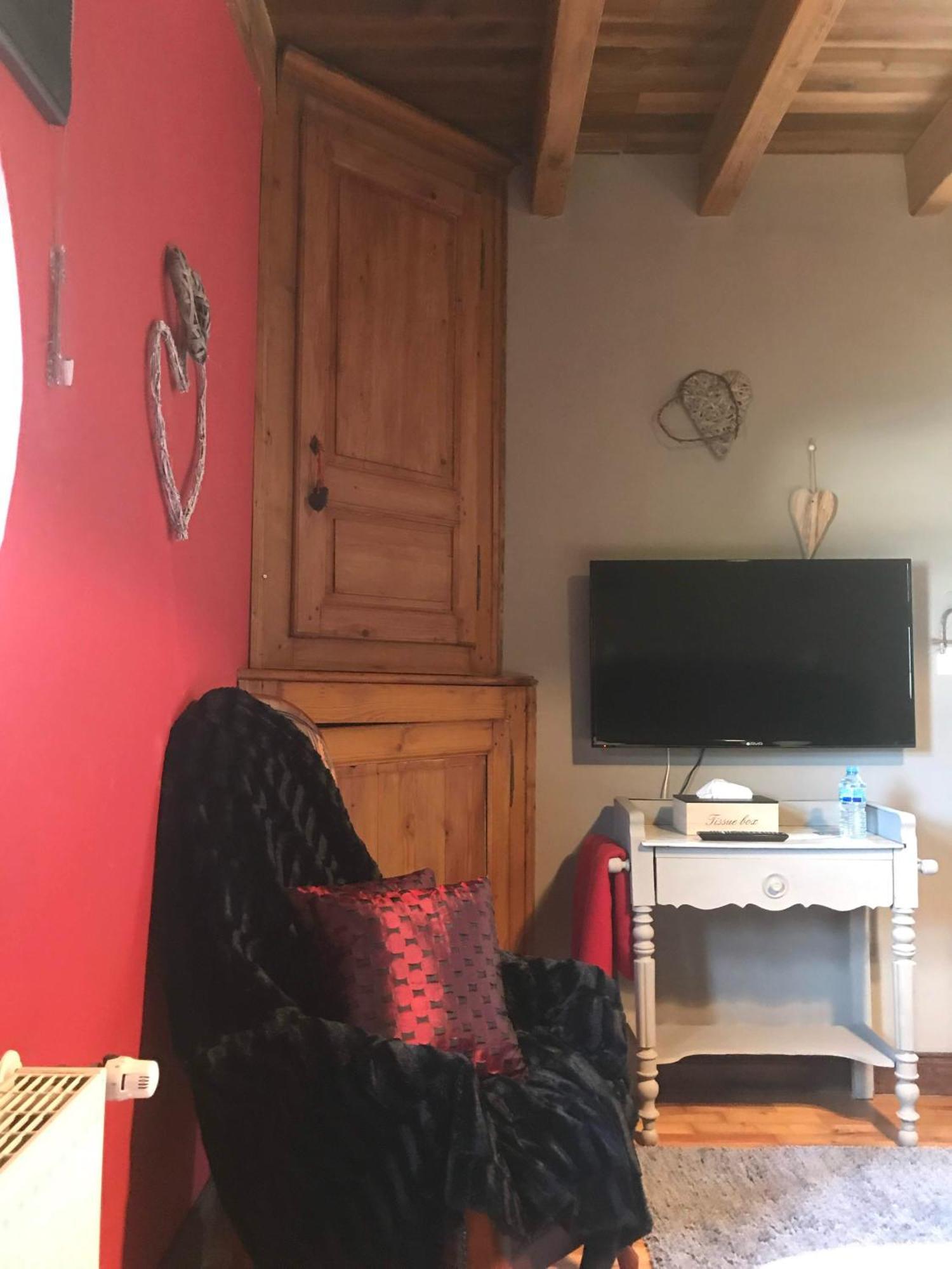 Logis Hotel Domaine Du Moulin Saint-Avold Esterno foto