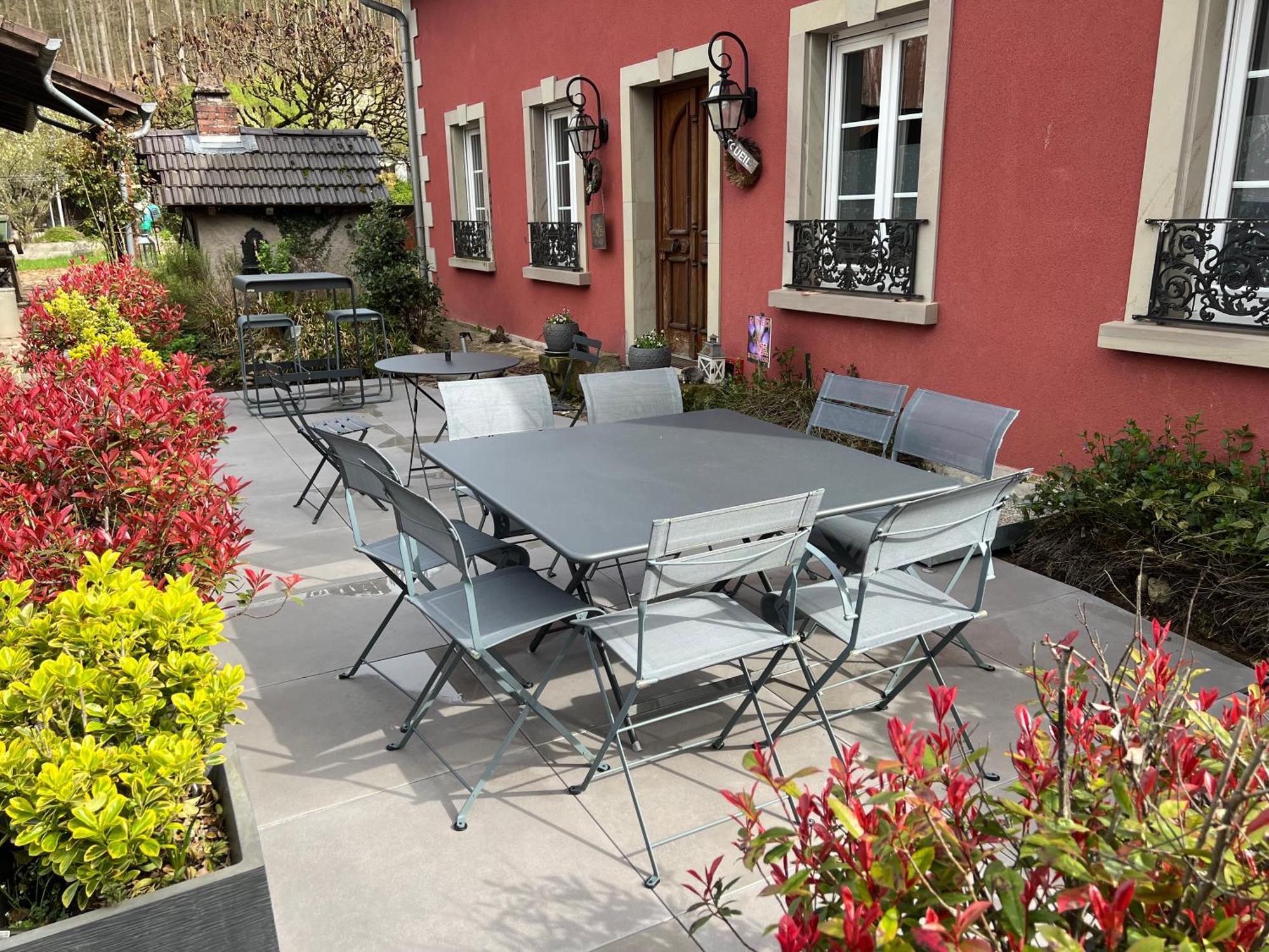 Logis Hotel Domaine Du Moulin Saint-Avold Esterno foto