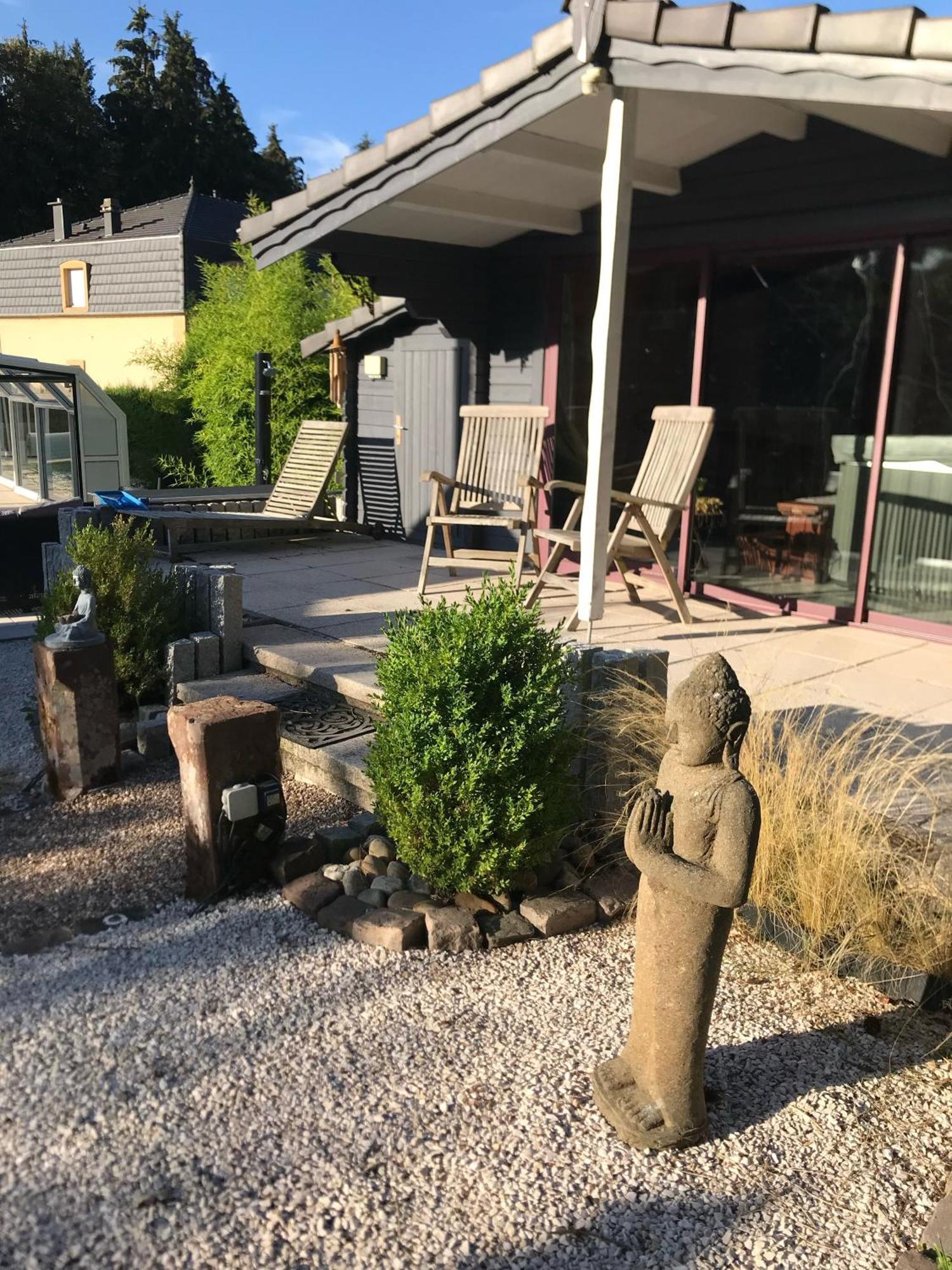 Logis Hotel Domaine Du Moulin Saint-Avold Esterno foto