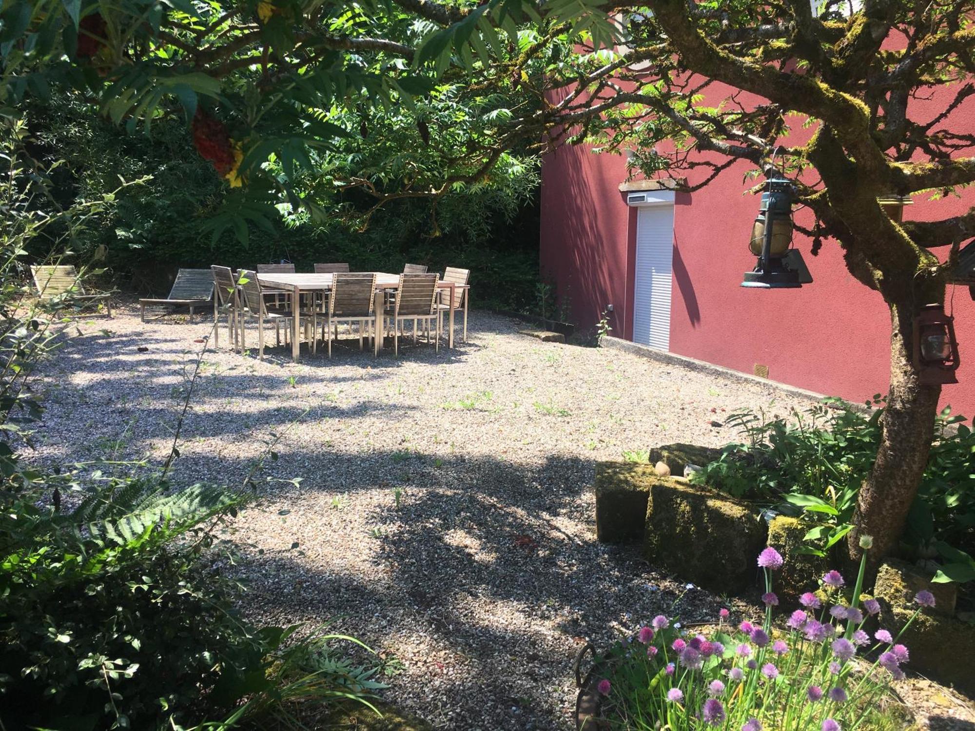 Logis Hotel Domaine Du Moulin Saint-Avold Esterno foto